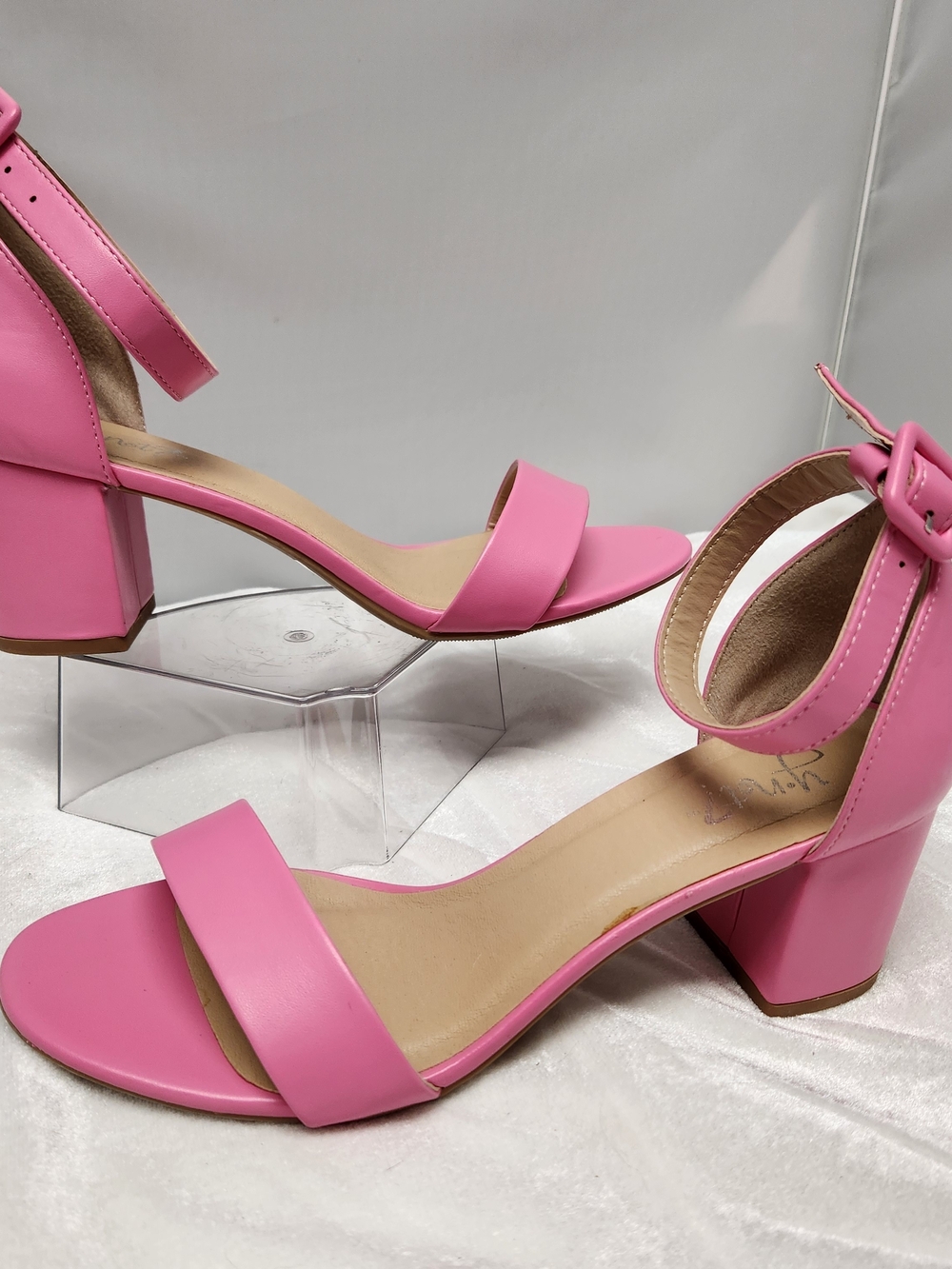 Minimalist Ankle-Strap Block Heel Sandal in Pink